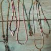 Armband en ketting earth