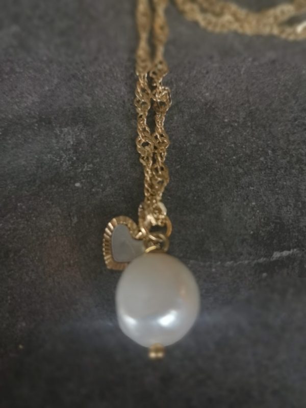 IMG_20231024_124414 Pearl heart ketting