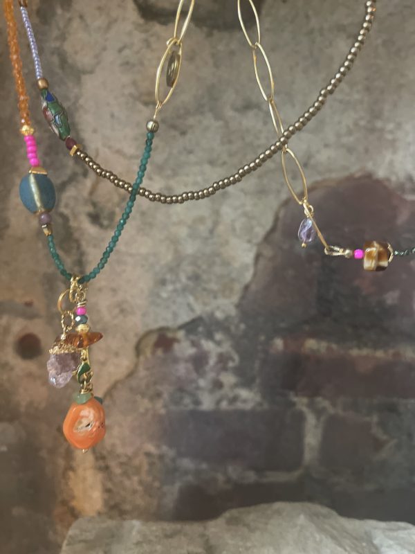 IMG_0625 Tasja 24 Chain gold Amethist